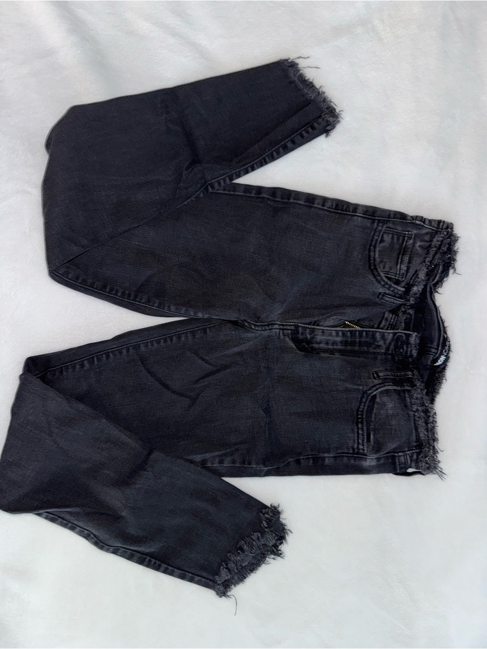 Black Frayed Hem High-Waist Women’s Jeans